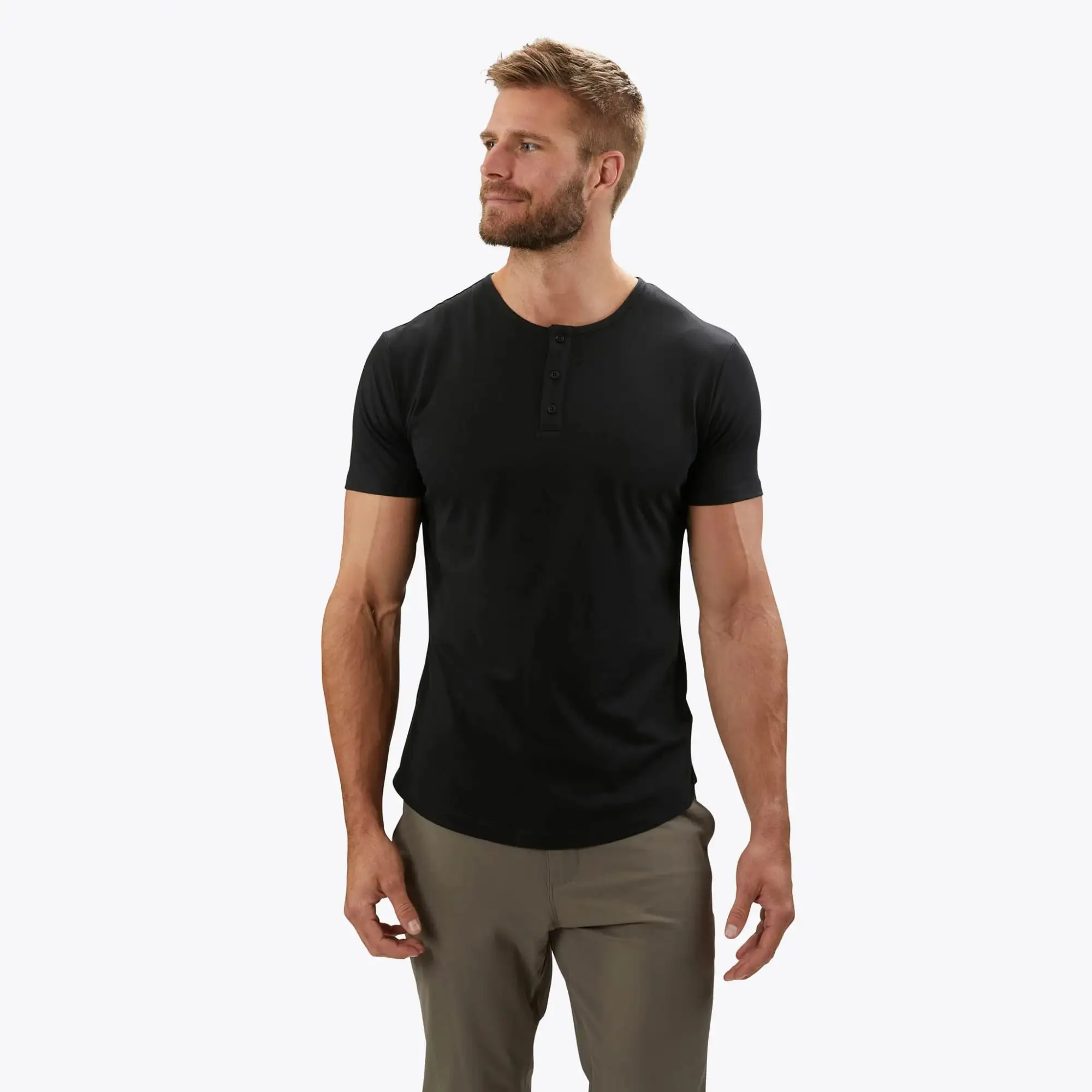 Nouveau design Henley T-Shirt à manches courtes 100% coton hommes solide noir ourlet incurvé bouton col T-Shirt