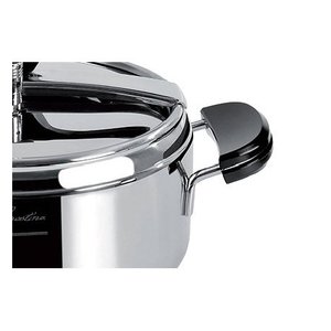 LAGOFUSION CLASSICA 18/10 Stainless Steel <b>Pressure</b> <b>Cooker</b> (5Lt) Polished Chrome Explosion-proof Dishwasher Safe Gas <b>Induction</b> - Product Image 3