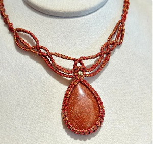 Grande qualité vert et marron couleur fil feuille forme macramé collier réglable femmes macramé bijoux pour la saison d'été - Product Image 2