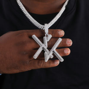 KK estética Moissanite diamante 925 colgante de plata esterlina letras personalizadas Iced Hip Hop estilo Funky cuerpo joyería para regalos - Product Image 1