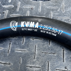 ยางในมอเตอร์ไซค์ KUMA 2.25-17 2.50-17 ทำจากยางบิวทิล ยืดหยุ่นสูง สำหรับรถมอเตอร์ไซค์แบบออโตเมติก ผลิตในเวียดนาม - Product Image 5