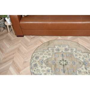 Alfombra Turca Redonda Vintage de 3.5x3.5 pies, Alfombra Sólida Azul Grisácea - Product Image 4