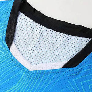 Vente à chaud Vêtements de football à manches courtes personnalisés de qualité supérieure Uniforme de football personnalisé de haute qualité - Product Image 5