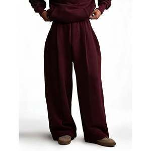 Pantalones Deportivos de Punto Orgánico Y33 Designer 520GSM, Plisados, Holgados, Color Granate, Ecológicos - Product Image 1