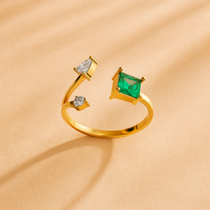 Bague Trillium Harmony - Bijou vintage de style statement avec placage en rhodium et or, orné de zircon, de quartz et de perle, idéal pour les mariages - Product Image 3