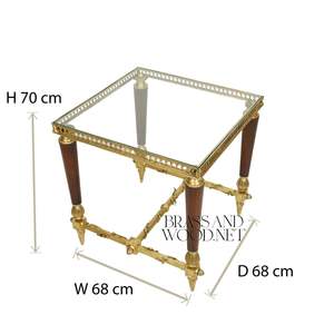 Table d'appoint de luxe à plateau carré en verre avec cadre en laiton doré orné et décorations en forme de vigne complexes pour la décoration de palais - Product Image 4