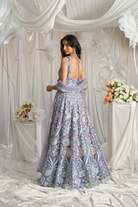 Lehenga Choli hasta el suelo de calidad superior para temporada de bodas Lentejuelas multicolores y vestido de red bordado - Product Image 5