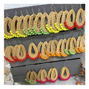 Pendiente de ratán de tendencia caliente Resplandor natural: artesanía de tendencia de Vietnam, diseñado para usar fácilmente pendientes de ratán y estilo de decoración elegante - Product Image 4