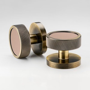 ลูกบิดสีทองและสีแดงสำหรับตู้ลิ้นชักและประตูมือจับตกแต่งหรูหราสำหรับตกแต่งบ้านงานรื่นเริงการตกแต่งภายในและเฟอร์นิเจอร์ - Product Image 3