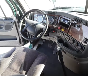 El mejor!! Vehículo de Transporte con Cabina Diésel de Alto Torque a Precio Accesible para Operaciones de Contenedores y Remolques - Product Image 4