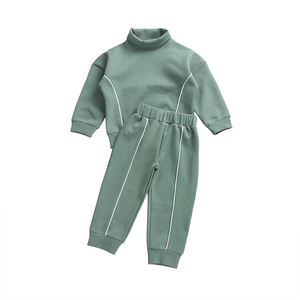 MOVATEXTILE Vente en gros de survêtements pour enfants en coton écologique, taille plus, à capuche, pour l'hiver, ensembles de vêtements, survêtements - Product Image 3
