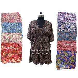 Poly soie rayonne imprimé dames longue robe rayonne imprimé longue robe soie robe femmes longue robe à la mode longue robe bohème robe - Product Image 1