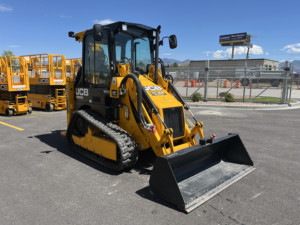 รถตักล้อยาง JCB 1CX รุ่นขายดีที่สุด รถตักขนาดเล็กแบบดีเซล รถตักตีนตะขาบสำหรับงานหนัก อุปกรณ์ก่อสร้าง 2500 กก. ประสิทธิภาพสูง - Product Image 1