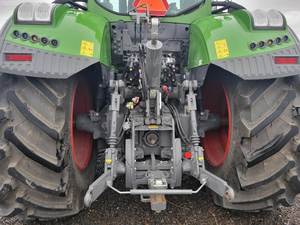 รถแทรกเตอร์เฟนด์ท 930 วาโร่ ปี 2021: เครื่องจักรเกษตรที่มีกำลังสูงและแม่นยำ พร้อมเทคโนโลยีขั้นสูง - Product Image 6