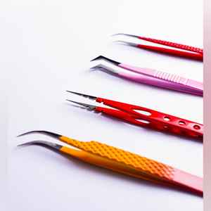 Pince à épiler de précision ultra-sensible pour cils, outils de beauté à pointe micro, pince à épiler ultra-fine pour cils, outils de pose de cils Signature - Product Image 4