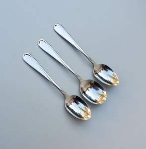 Ensemble de 3 cuillères en acier inoxydable élégantes et durables, finition miroir, pour les rassemblements en plein air et en intérieur, service de table - Product Image 3