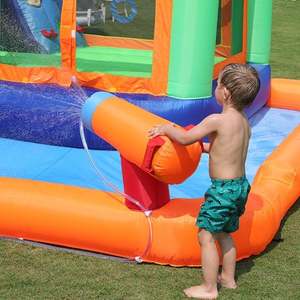 พอง Aquapark น้ำสระว่ายน้ำและสไลด์น้ำทำให้พอง