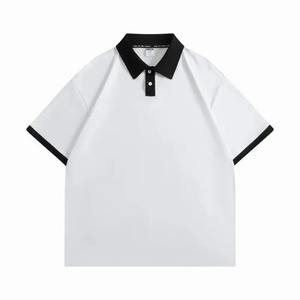 Camisa de punto antiarrugas de 240 gramos con logotipo personalizado, de algodón, con hombros caídos, solapa de contraste de color y manga corta. - Product Image 3