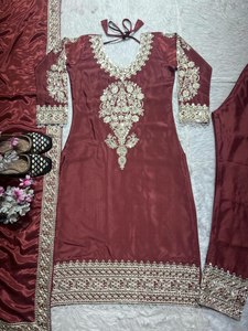 100% pure soie de Chinon avec broderie séquence travail Dori motif coupe droite bordure trois pièces Kurti ensemble pour réception et fête - Product Image 5