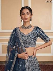 ชุดเลเฮนกาโชลีแบบดั้งเดิม ผ้าเน็ตเนื้อนุ่ม คุณภาพพรีเมียม ดีไซน์ทันสมัย ประดับเลื่อมแบบอินเดีย-ปากีสถาน พร้อมผ้าแคนแคนและผ้าปาตตา เหมาะสำหรับงานปาร์ตี้ทุกประเภท - Product Image 4