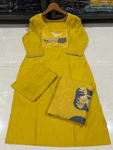 Ensemble de vêtements pour femmes élégantes indiennes et pakistanaises vert olive mignon rose Kurti Palazzo Dupatta Rain Deer Print Design pour les occasions - Product Image 4