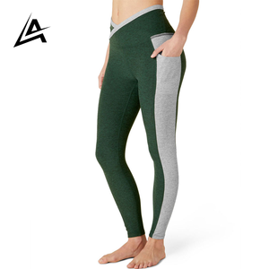 Leggings de sport pour femmes AIFRAN, taille adulte, confortables, de haute qualité, personnalisables, vente en gros - Product Image 3