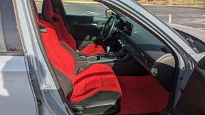 H-U-N-D-A-R-C-I-V-I-C Type R 2023, Sedán de Gasolina con Motor Turbo de 4 Cilindros, Transmisión Automática de 6 Velocidades, Techo Panorámico, Bajo Kilometraje, Listo para Enviar - Product Image 3