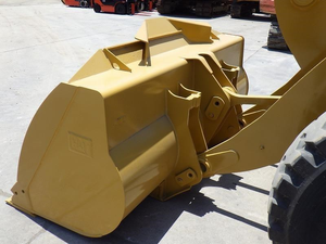 Chargeuse sur pneus Caterpillar 950F d'occasion, modèle 2022, origine France, moteur, boîte de vitesses, pompe, 10001-20000 heures, en vente - Product Image 6