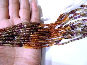 Tundra Natural Zafiro Rondelle Cuentas Sin Tratar 2,5 a 3,5mm Cuentas Amarillas Hilo 13 Pulgadas Largo Liso - Product Image 4