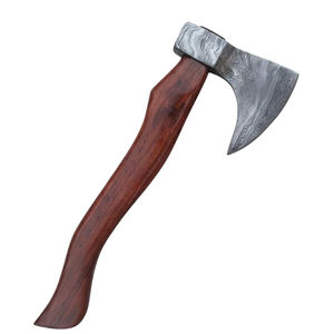 Hache de style viking en acier de Damas, tête en acier à motif artisanal avec manche long en bois naturel pour le camping et le bushcraft - Product Image 2