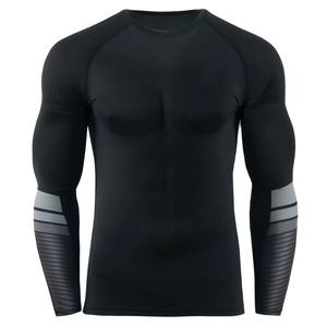 Logo personnalisé MMA Rash Guard pour hommes vêtements de protection solaire hommes vêtements de compression personnalisé spandex/polyester Rush Guard - Product Image 1