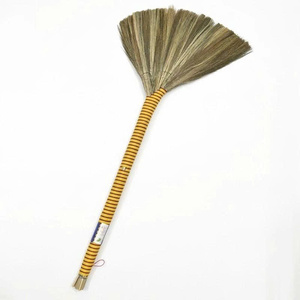 Bon prix pour balai à gazon fait à la main fabriqué au Vietnam/balai à gazon en paille de haute qualité et couleur personnalisée - Product Image 2