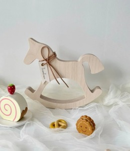 Figurines de renne et de cheval en bois écologiques Ornements de Noël faits à la main pour maison de vacances Vietnam/Bâton étoile en bois Renne de Noël - Product Image 1