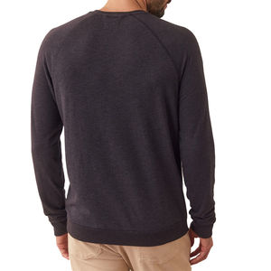 OEM venta al por mayor logotipo personalizado de alta calidad de los hombres de cuello redondo de manga raglán sudadera bolsillo frontal cuello redondo liso - Product Image 3