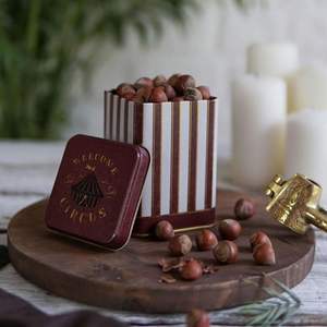 75x75x102mm Vintage Circus Elegance Caja de metal cuadrada 0.5L Tapa deslizante Suministro artesanal con estilo distinguido - Product Image 1