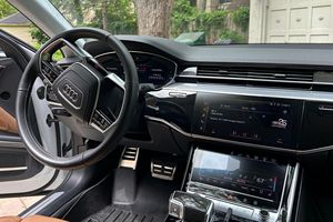 Excellent état, Audi S8 d'occasion 2020 - Product Image 3