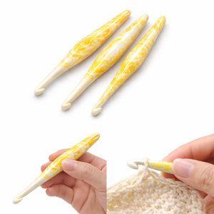 Ganchos de Crochet Simples de Madera Marmoleada con Mango Ergonómico, Diseño Portátil, Acabado Liso y Ligero para Hilos y Tejido - Product Image 1