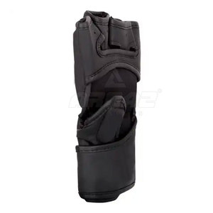 Gants de MMA réglables avec poignet antidérapant Gants MMA confortables pour tous les niveaux de compétence et l'utilisation en salle de sport - Product Image 4