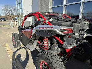 SUPER OFFERTA 2026 Can-Am <span class=keywords><strong>Maverick</strong></span> X3 X RS Turbo RR con Smart-Shox UTV PER ADULTI - Product Image 5