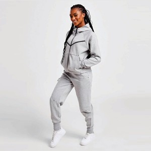 Rivate-traje de deporte de 69% ", ropa de calle de 31%" - Product Image 1