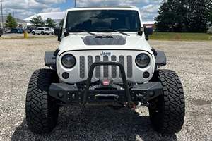 รถจี๊ปแรงเลอร์ อันลิมิเต็ด สปอร์ต 4x4 ปี 2010 มือสอง พวงมาลัยซ้าย/ขวา - Product Image 4