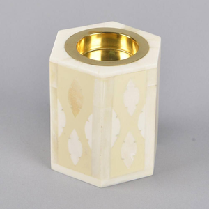 Quemador de Incienso y Portavelas de Pilar, Hecho a Mano en Vietnam, con Incrustaciones de Nácar y Hueso, Estilo Animal, Duradero - Product Image 6