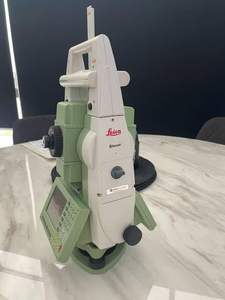 Leica Total Station TS 12 Robotic R 1000 disponible à la vente en bon état - Product Image 5