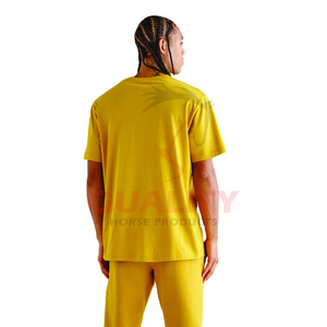 T-shirt de performance pour hommes matériau à séchage rapide tissu respirant à manches courtes parfait pour les activités de sport, les sports ou le travail en plein air - Product Image 2