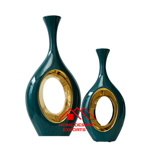 Meilleure vente Vase à fleurs Hallow bicolore en aluminium coulé de haute qualité Vaisselle d'hôtel personnalisée Design moderne pour les mariages - Product Image 1