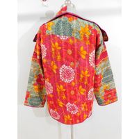 Veste Kantha courte vintage pour femmes avec bloc à la main en coton imprimé fleuri matelassé respirant à manches longues pour l'hiver tenue décontracté