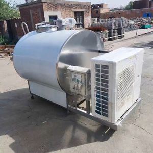 Tanque de refrigeración de leche inoxidable de alta productividad 1000L 5000L 10000L para uso doméstico Nuevo equipo de granja lechera para fábrica de bebidas - Product Image 5