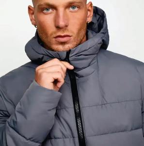 Chaqueta acolchada con forro acolchado burbuja para hombre, diseño personalizado del fabricante OEM 100% poliéster gris con cremallera completa - Product Image 5