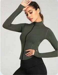 Veste de gymnastique personnalisée à col haut et coupe ajustée pour femmes respirante en nylon élasthanne motif solide deux poches avant zippées 1 ensemble de yoga - Product Image 5