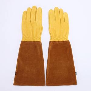 Guantes de apicultura unisex de alta calidad en cuero PU impermeable con cierre de tracción Color personalizable y logotipo para uso en entrenamiento - Product Image 6